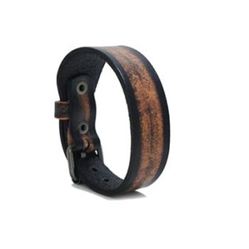 Armband Leer Met Stoere Gesp-Sluiting