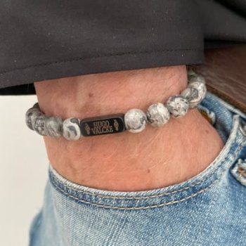 Hugo Valcke - Grey - Zwart - sfeer